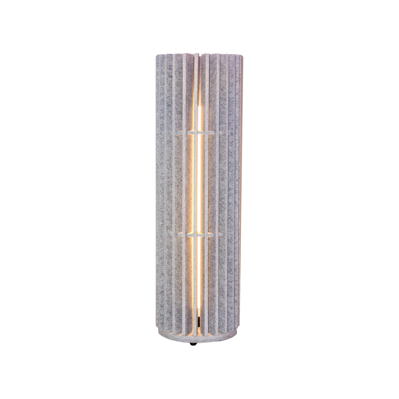 Kattokruunu, joka vaimentaa ääntä, on ympäristöystävällinen ja sopii huoneen sisustamiseen.